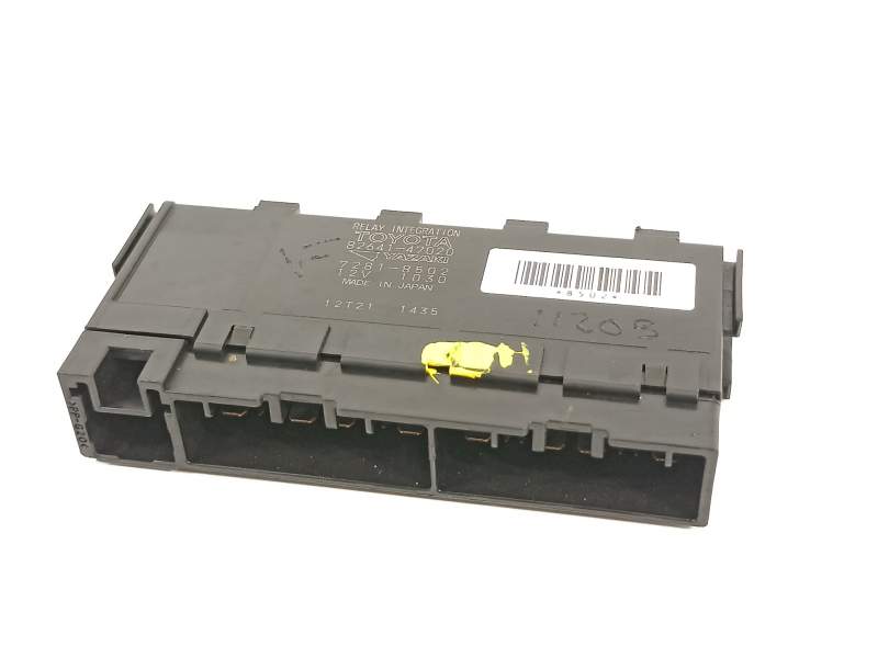 CAJA RELES / FUSIBLES 8264147020 