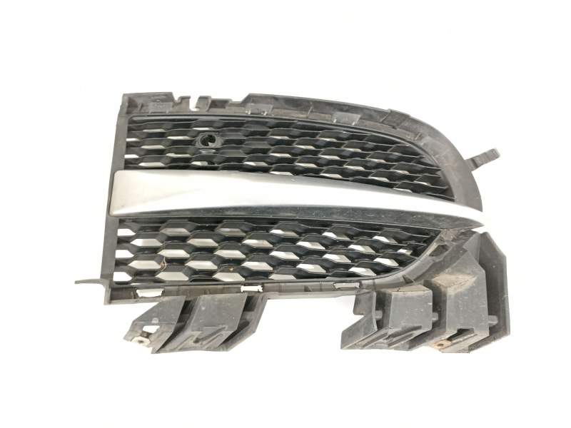 REJILLA PARAGOLPES DERECHA GX6M8B289D 