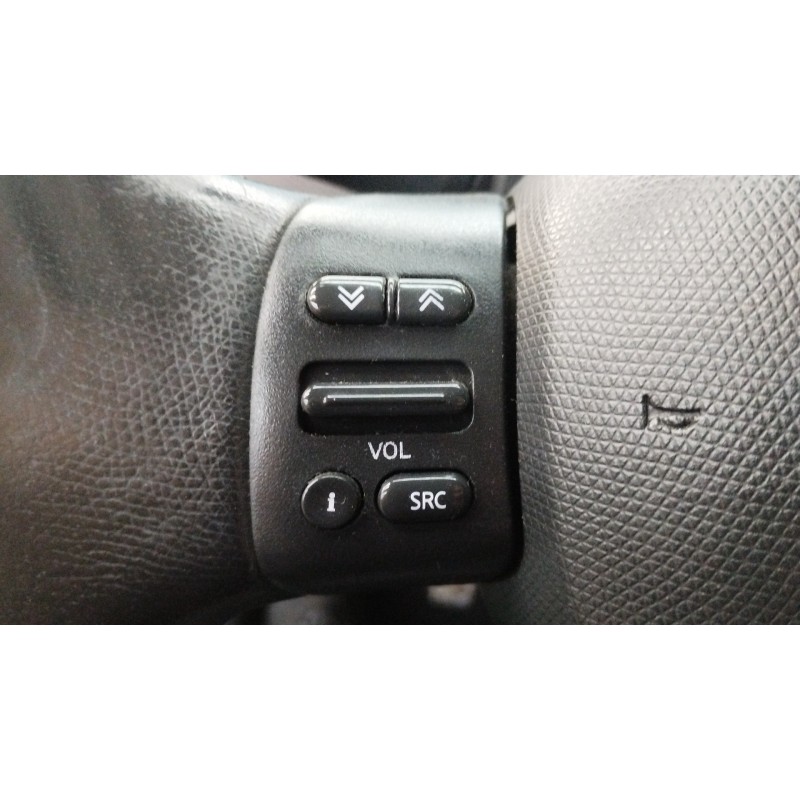 Recambio de mando volante para nissan micra (k12e) acenta referencia OEM IAM   