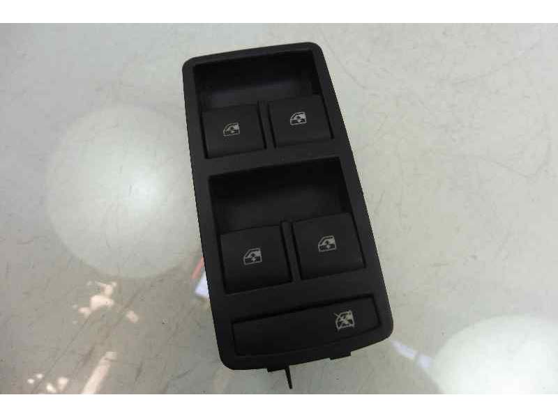 MANDO ELEVALUNAS DELANTERO IZQUIERDO 13305011 