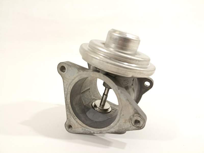 VALVULA EGR 038131501AN 038129637D 