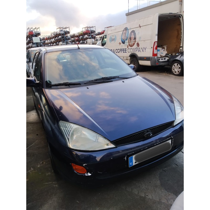 ford focus berlina (cak) del año 2001