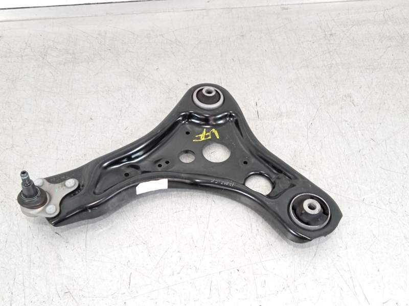 BRAZO SUSPENSION INFERIOR DELANTERO DERECHO 1ED407152F 