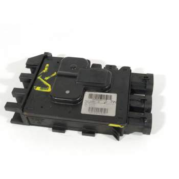 CAJA RELES / FUSIBLES 243800011R 