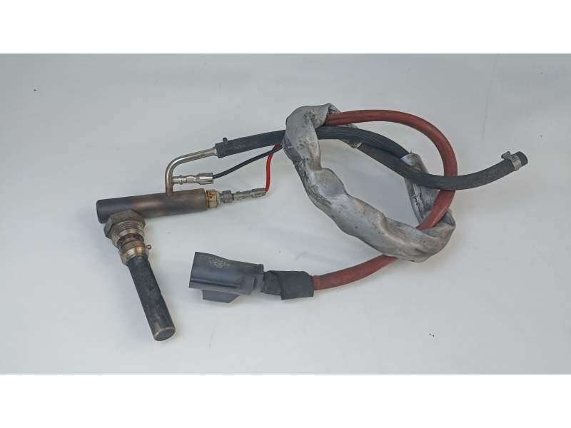 INYECTOR 04L131113J 