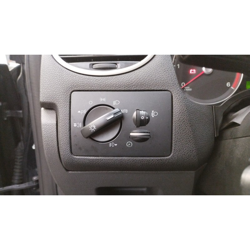 Recambio de mando luces para ford focus berlina (cap) ambiente (d) referencia OEM IAM   