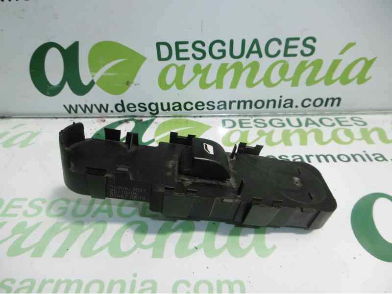 MANDO ELEVALUNAS DELANTERO DERECHO 14996430XT 