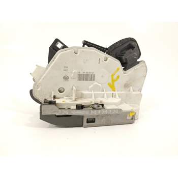 CERRADURA PUERTA TRASERA IZQUIERDA 5K4839015AF 