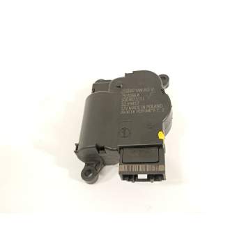 MOTOR APERTURA TRAMPILLAS CLIMATIZADOR 5Q0907511L 
