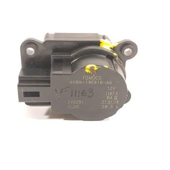 MOTOR APERTURA TRAMPILLAS CLIMATIZADOR AV6N19E616AA 