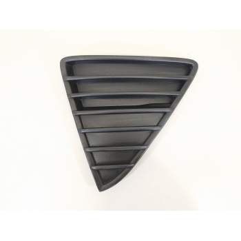 REJILLA PARAGOLPES DERECHA BM5117K946A 