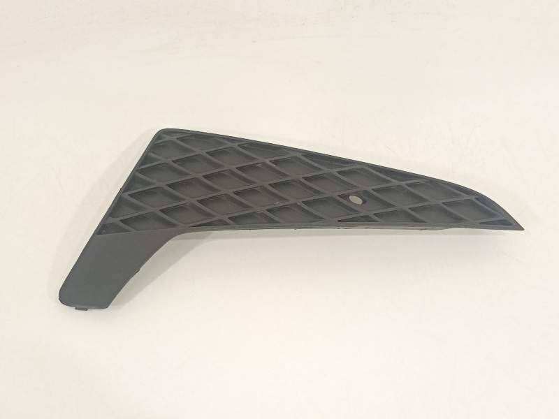 REJILLA PARAGOLPES DELANTERO 6J0853665G 