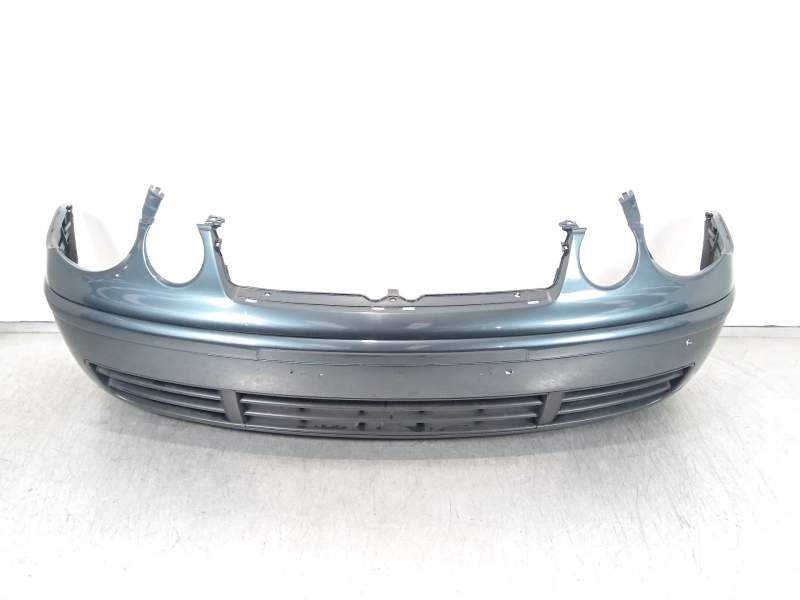 PARAGOLPES DELANTERO 6Q0807221 