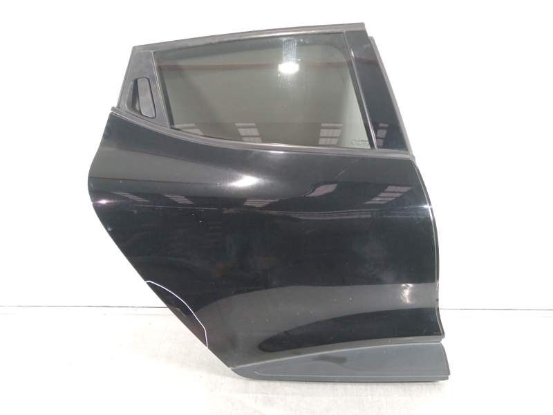 PUERTA TRASERA DERECHA 821004962R 