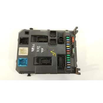 CAJA RELES / FUSIBLES 9664983080 10557680