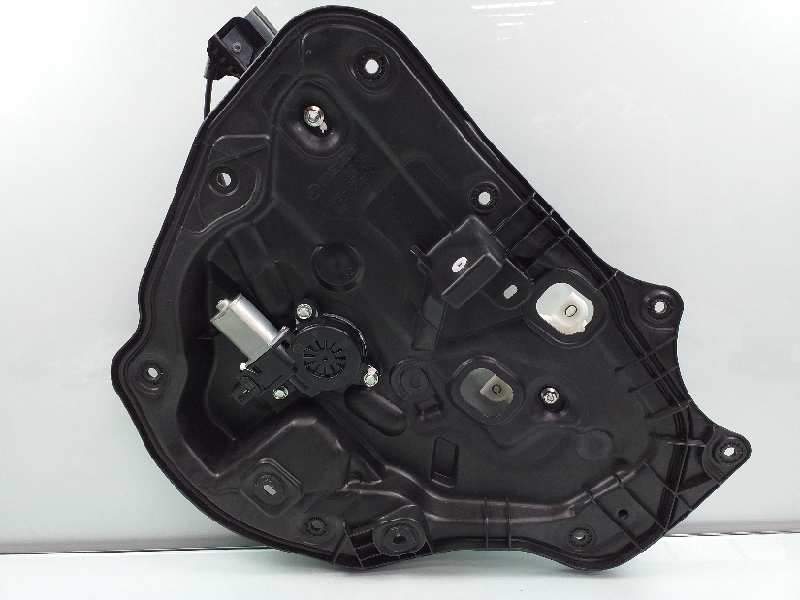 ELEVALUNAS TRASERO DERECHO B45C5858X CM012810 KBW7297X