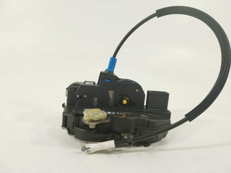 CERRADURA PUERTA DELANTERA IZQUIERDA 13577983 