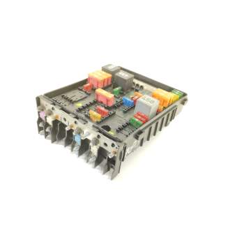 CAJA RELES / FUSIBLES 1K0937124K 