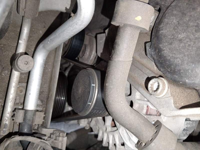 ALTERNADOR 03L903023F 