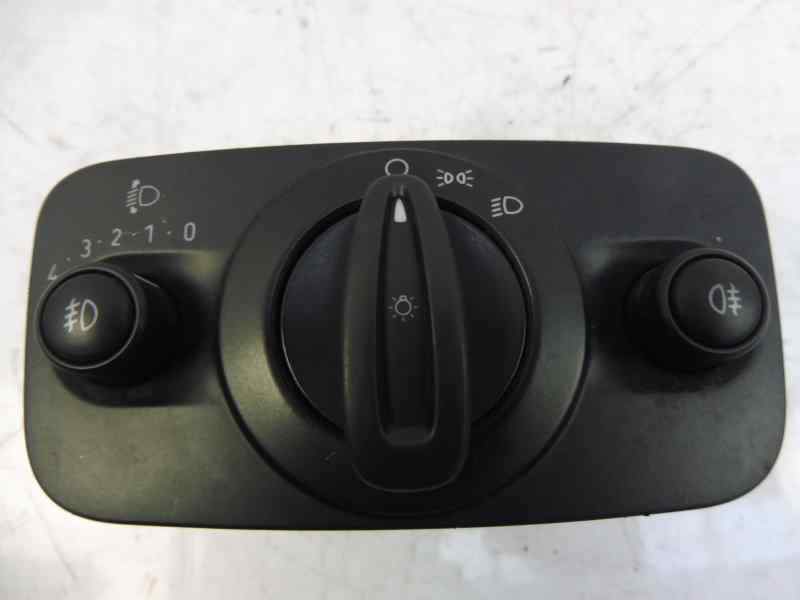 MANDO LUCES 8A6T13A024BB 