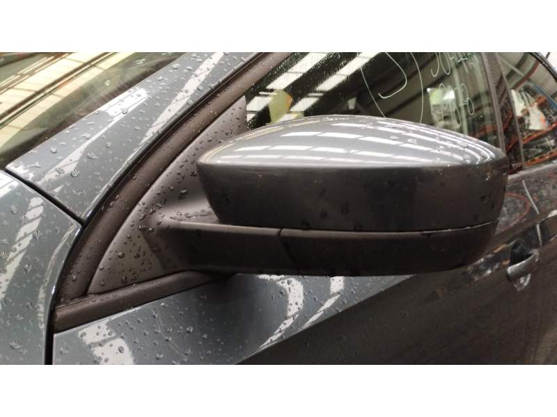 RETROVISOR IZQUIERDO 