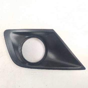 REJILLA PARAGOLPES DERECHA 9688085277 