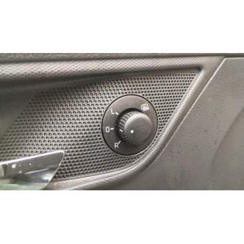 MANDO RETROVISOR 