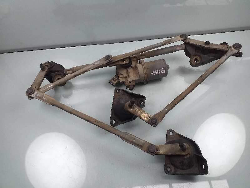 MOTOR LIMPIA DELANTERO 5114534AA 