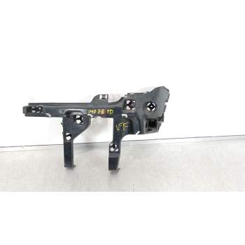 SOPORTE PARAGOLPES TRASERO DERECHO 7318756 