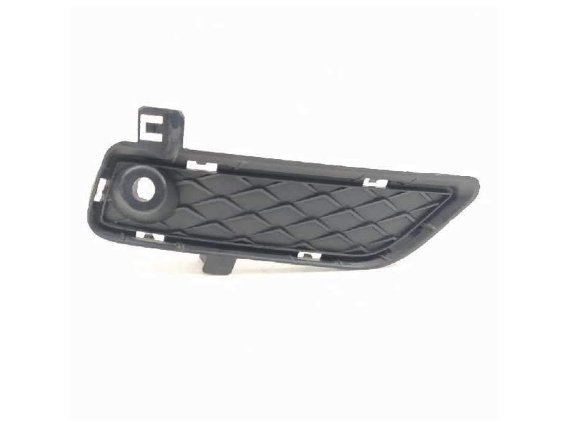 REJILLA PARAGOLPES DERECHA 51117249596 