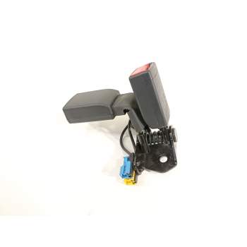 ENGANCHE CINTURON TRASERO DERECHO A1768600469 