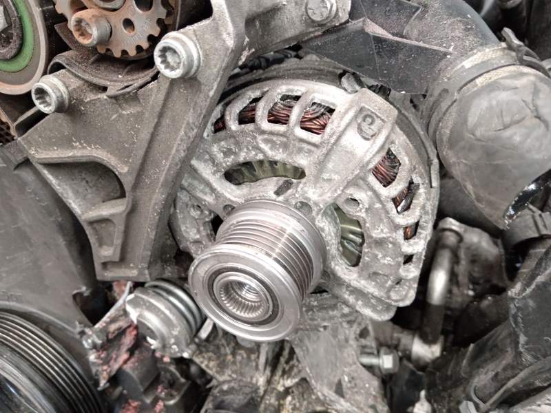 ALTERNADOR 03L903017E 