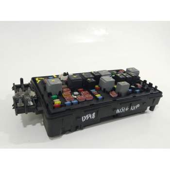 CAJA RELES / FUSIBLES 13222782 529050199 13255300