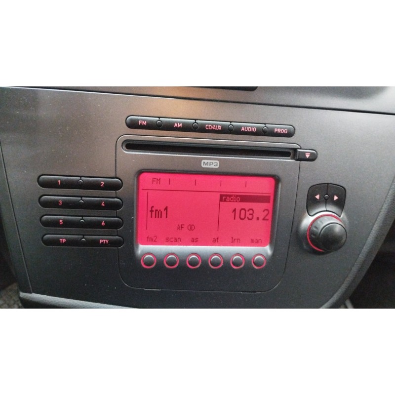 Recambio de sistema audio / radio cd para seat leon (1p1) comfort limited referencia OEM IAM   
