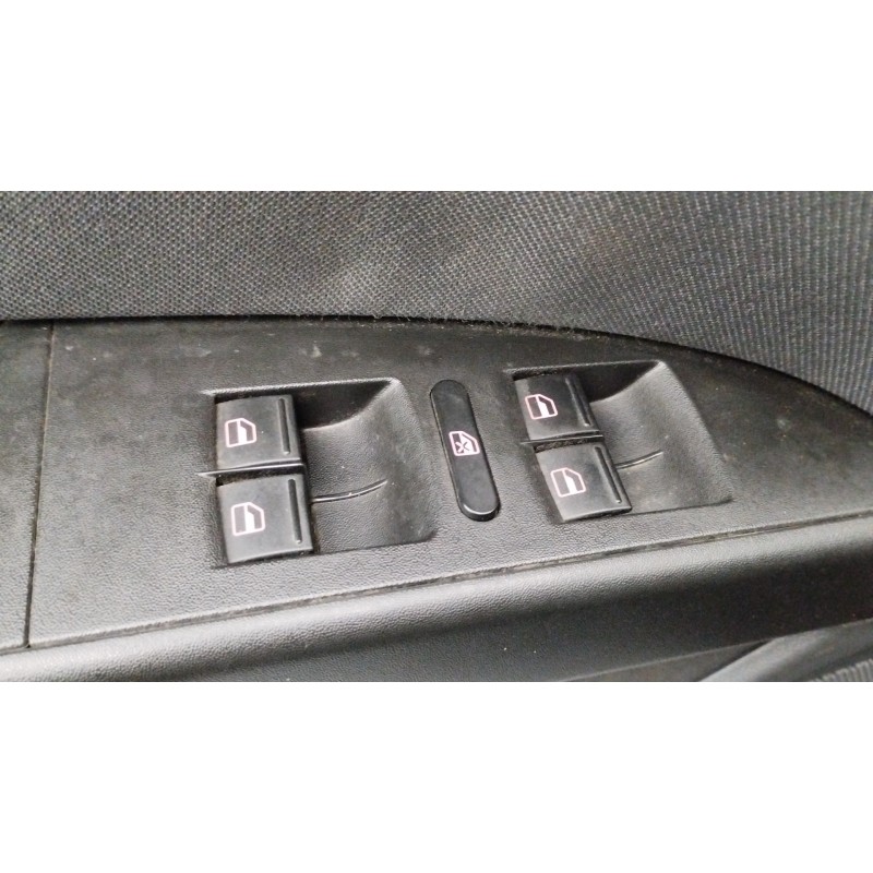 Recambio de mando elevalunas delantero izquierdo para seat leon (1p1) comfort limited referencia OEM IAM   