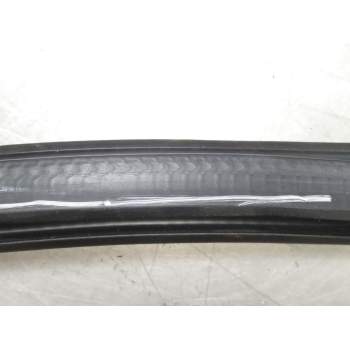 GOMAS CONTORNO PUERTA 80A833721D 