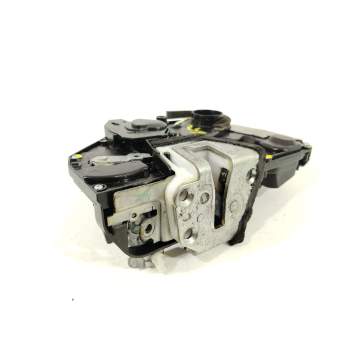 CERRADURA PUERTA DELANTERA DERECHA 8220162J22000 