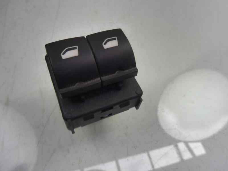 MANDO ELEVALUNAS DELANTERO IZQUIERDO 98016298ZD 