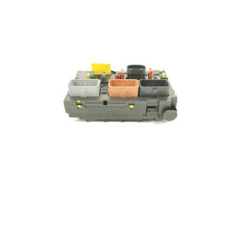 CAJA RELES / FUSIBLES 9659741880 BSML0400 
