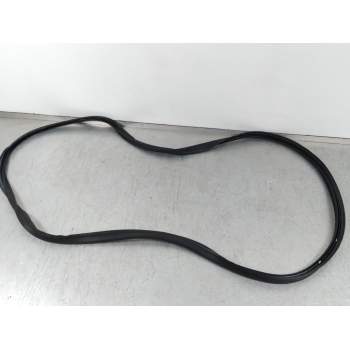 GOMAS CONTORNO PUERTA 80A827705 