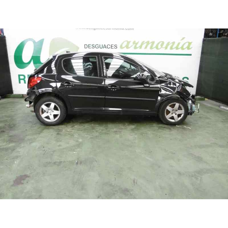 peugeot 207 del año 2009