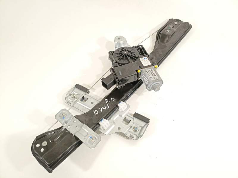 ELEVALUNAS DELANTERO DERECHO 98910SUV20 