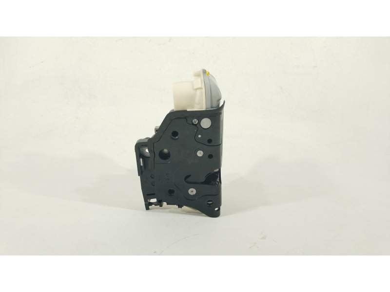 CERRADURA PUERTA DELANTERA IZQUIERDA 3C1837015A 