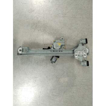 ELEVALUNAS TRASERO IZQUIERDO 42625645 98920SUV20
