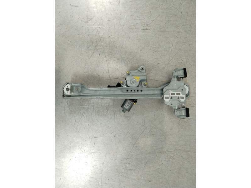 ELEVALUNAS TRASERO IZQUIERDO 42625645 98920SUV20
