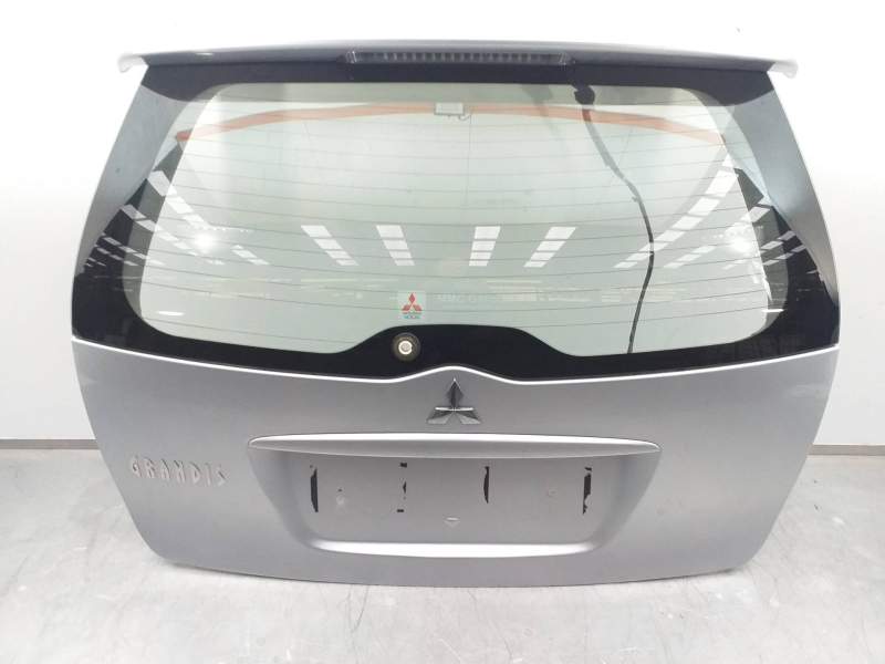PORTON TRASERO MN186428 