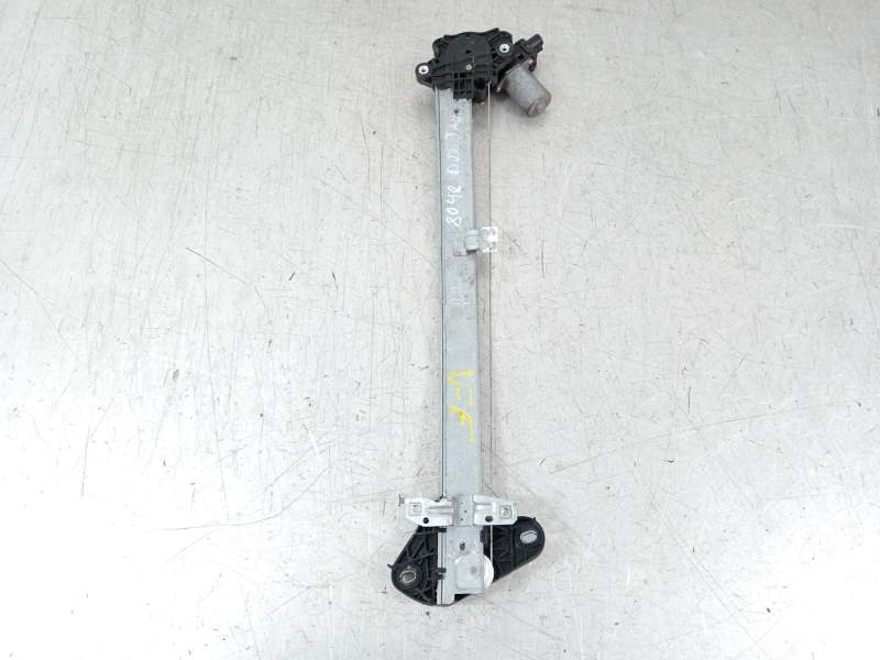 ELEVALUNAS DELANTERO DERECHO 72210T5A003 
