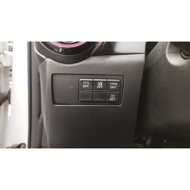 Recambio de mando multifuncion para mazda cx-3 luxury referencia OEM IAM   