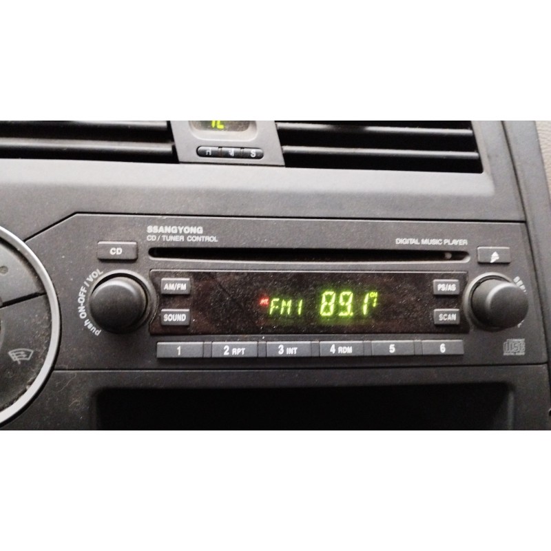 Recambio de sistema audio / radio cd para ssangyong kyron 200 xdi limited referencia OEM IAM   