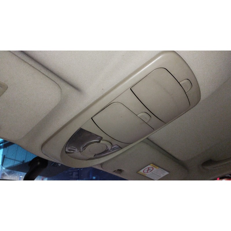 Recambio de luz interior para ssangyong kyron 200 xdi limited referencia OEM IAM   